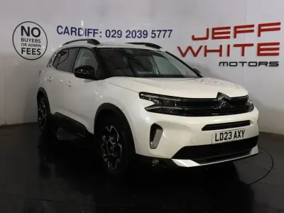 Begagnad Citroën C5 Shine 2023 Vit Halvkombi