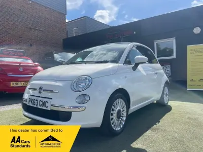Used Fiat 500 Lounge 69 HP (50 kW) 2013 White Hatchback