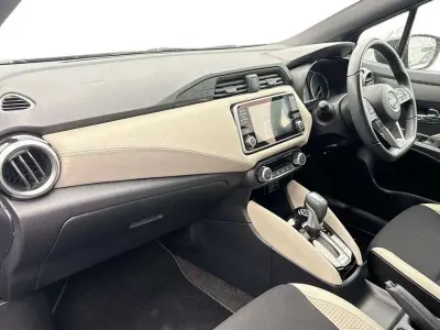 Usata Nissan Micra Tekna 92 CV (67 kW) 2022 Nero Utilitaria
