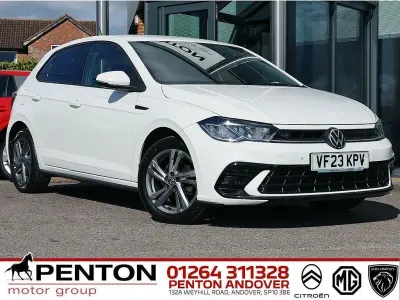 Usado VW Polo R-line 110 CV (80 kW) 2023 Blanco Utilitario