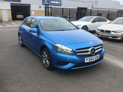 Used Mercedes A180 109 HP (80 kW) 2014 Blue Hatchback