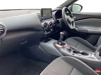 Used Nissan Juke N-Connecta 114 HP (83 kW) 2020 White SUV