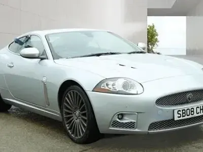 Używany Jaguar XKR Supercharged 2008 Srebrny Coupe