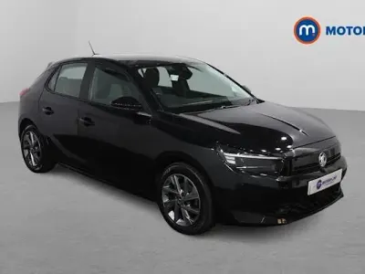 Second-hand Vauxhall Corsa Design Edition 75 CP (55 kW) 2023 Negru Hatchback