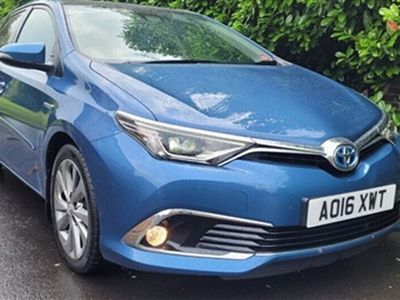 used Toyota Auris Hybrid 