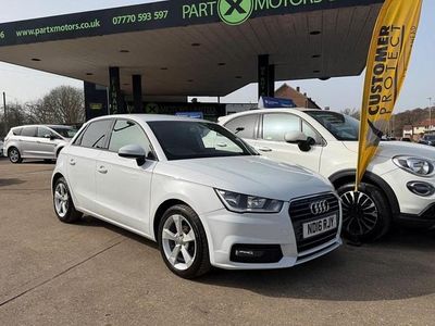 Used Audi A1 Sportback Sport 95 HP (69 kW) 2016 White Hatchback
