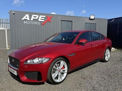 Used Jaguar XF S 300 HP (220 kW) 2018 Red Sedan