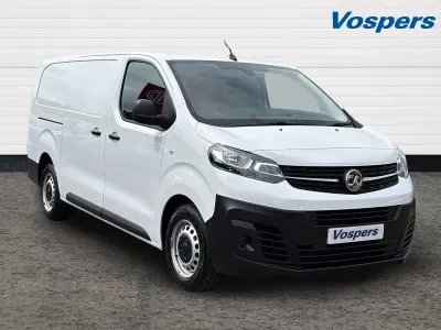 Used Vauxhall Vivaro 100 HP (73 kW) 2023 White MPV