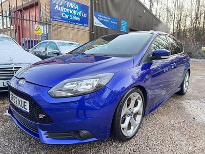 Blue Used 2013 Ford Focus ST Hatchback | £5,495 (Good price)