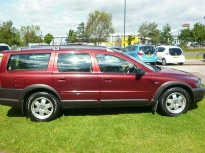 used Volvo XC70 2.4