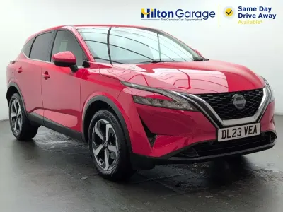 Used Nissan Qashqai N-Connecta 158 HP (116 kW) 2023 Red SUV