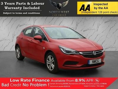 Used Vauxhall Astra Design Edition 105 HP (77 kW) 2016 Red Hatchback