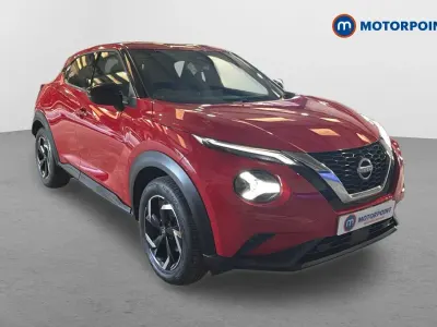 Used Nissan Juke N-Connecta 114 HP (83 kW) 2023 Red SUV