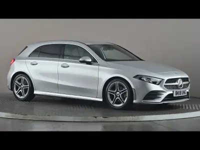 Usado Mercedes A200 AMG Line Premium 2018 Plateado Utilitario