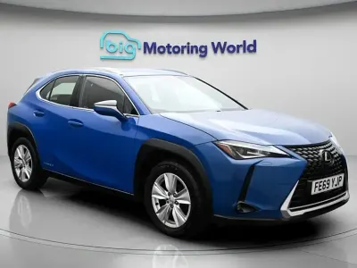 Usado Lexus UX 250h 184 CV (135 kW) 2019 Azul SUV