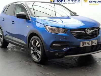 Used Vauxhall Grandland X SRi 130 HP (95 kW) 2020 SUV