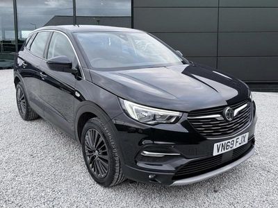 Used Vauxhall Grandland X Business Edition 130 HP (95 kW) 2020 Black SUV