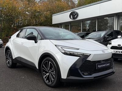New Toyota C-HR 138 HP (101 kW) 2025 White SUV