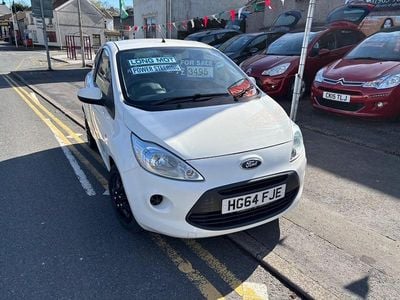 Used Ford Ka 69 HP (50 kW) 2015 White Hatchback