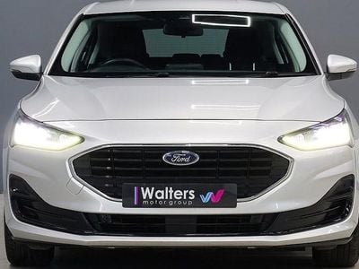 Used Ford Focus Trend 125 HP (91 kW) 2022 Silver Hatchback