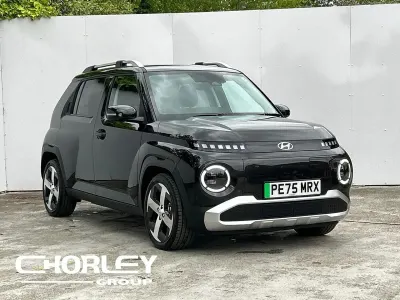 Usado Hyundai Inster 84 kW (115 CV) 2026 Negro Utilitario
