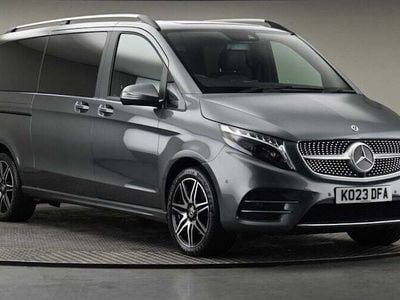 Mercedes V220