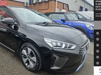 Begagnad Hyundai Ioniq Premium 2018 Svart Halvkombi