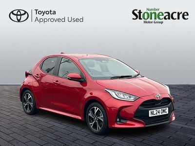 Used Toyota Yaris Hybrid Design 116 HP (85 kW) 2024 Red Hatchback