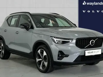 Used Volvo XC40 Plus 161 HP (118 kW) 2024 Grey SUV