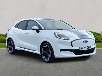 Usado Ford Puma Premium 122 kW (167 CV) 2025 Blanco SUV