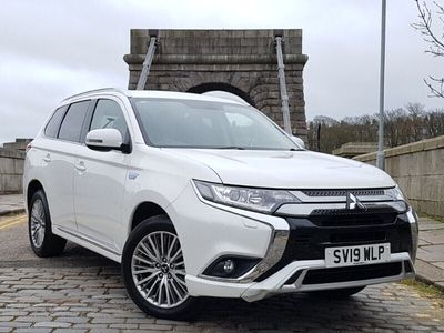 Mitsubishi Outlander P-HEV