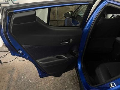 Used Toyota C-HR 2017 Blue SUV