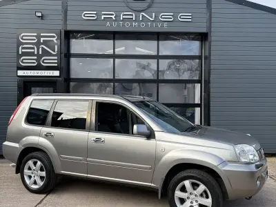 Used Nissan X-Trail 136 HP (100 kW) 2006 Gold SUV