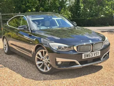 Used BMW 320 Luxury Line 2025 Black Hatchback