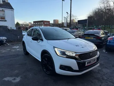 Used DS Automobiles DS4 120 HP (88 kW) 2016 White Hatchback