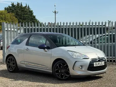 Used Citroën DS3 120 HP (88 kW) 2014 Silver Hatchback