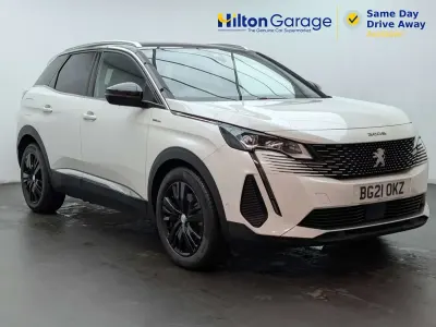 Used Peugeot 3008 Premium 300 HP (220 kW) 2021 White SUV