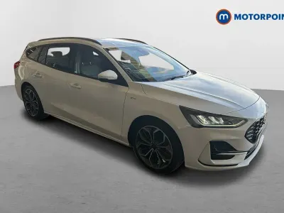 Used Ford Focus ST-Line X 155 HP (114 kW) 2023 White Estate