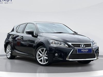 Lexus CT200h