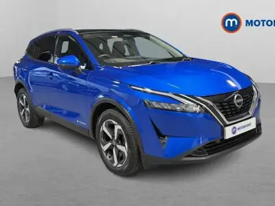 Używany Nissan Qashqai N-Connecta 190 KM (139 kW) 2023 Niebieski SUV