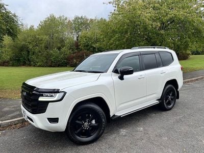 Used Toyota Land Cruiser 415 HP (305 kW) 2025 White SUV