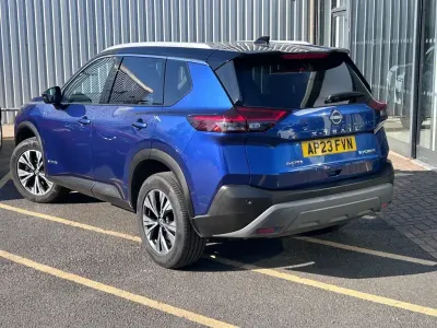 Used Nissan X-Trail N-Connecta 213 HP (156 kW) 2023 2t electric blue/black SUV