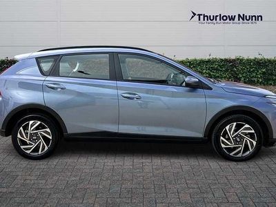 Begagnad Hyundai Bayon Advanced 100 HK (73 kW) 2024 Blå SUV