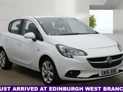 Used Vauxhall Corsa 90 HP (66 kW) 2016 White Hatchback