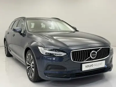 Used Volvo V90 Core 194 HP (142 kW) 2023 Estate