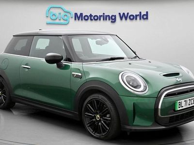 Begagnad Mini Cooper Level 2 135 kW (184 HK) 2023 Halvkombi