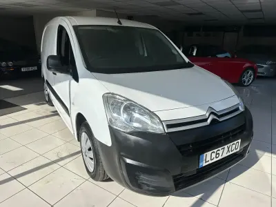 Używany Citroën Berlingo 75 KM (55 kW) 2018 Biały Minivan