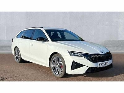 Used Skoda Octavia vRS 265 HP (194 kW) 2025 Moon white metallic Estate