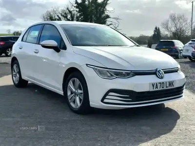 Usado VW Golf VII Life 110 HP (80 kW) 2021 Branco Citadino