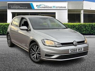 Used VW Golf VII SE 115 HP (84 kW) 2018 Silver Hatchback